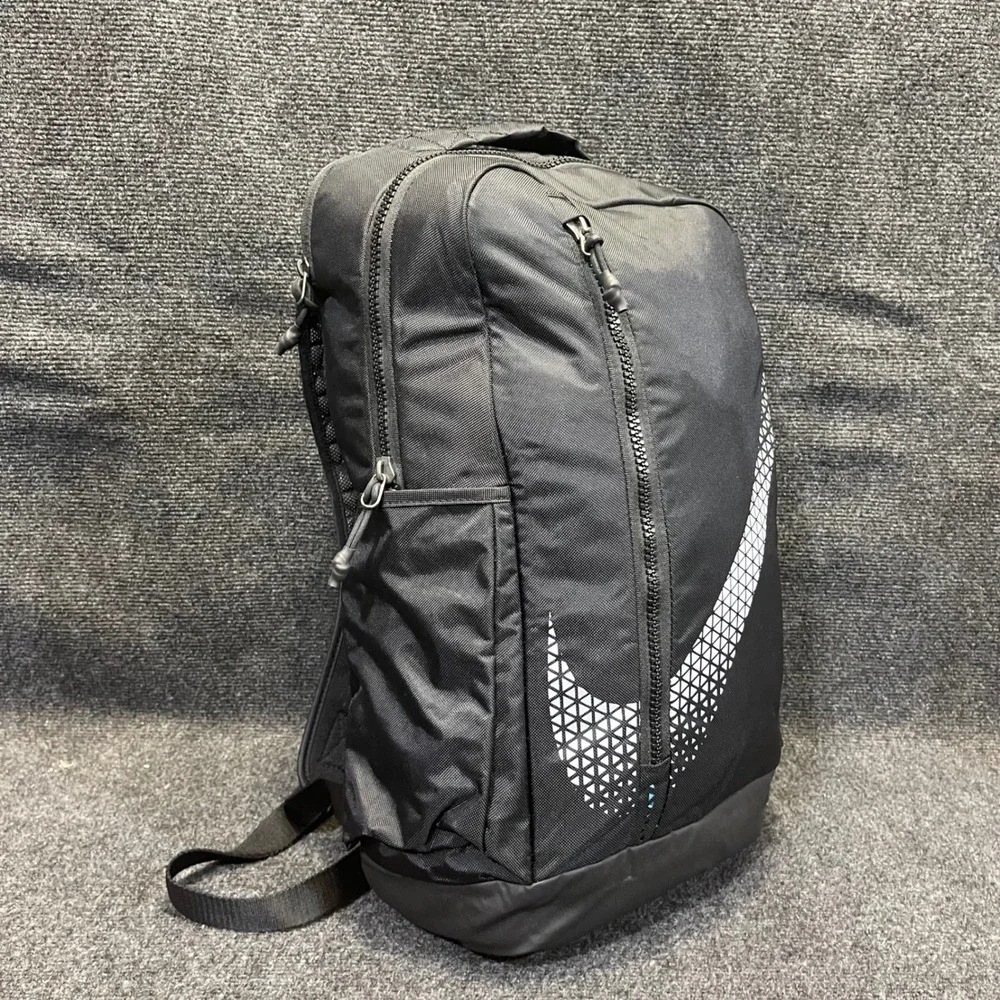 Nike BA5782-010 Vapor Power Graphic 29L Training Backpack GFX Laptop Travel Bag‎